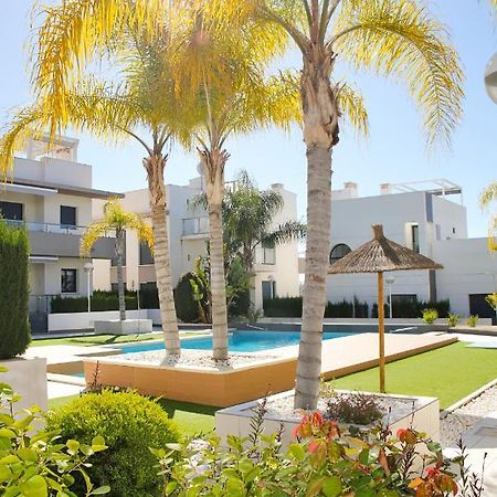 Fantastic Home With Ac, Pool And Bbq روخاليس المظهر الخارجي الصورة